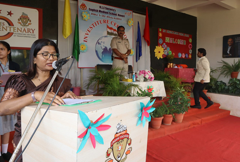 Visit of Shri Motilala Pawar, CPI, Town Police Station, Haveri