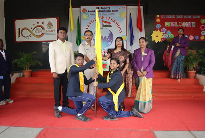 Visit of Shri Motilala Pawar, CPI, Town Police Station, Haveri